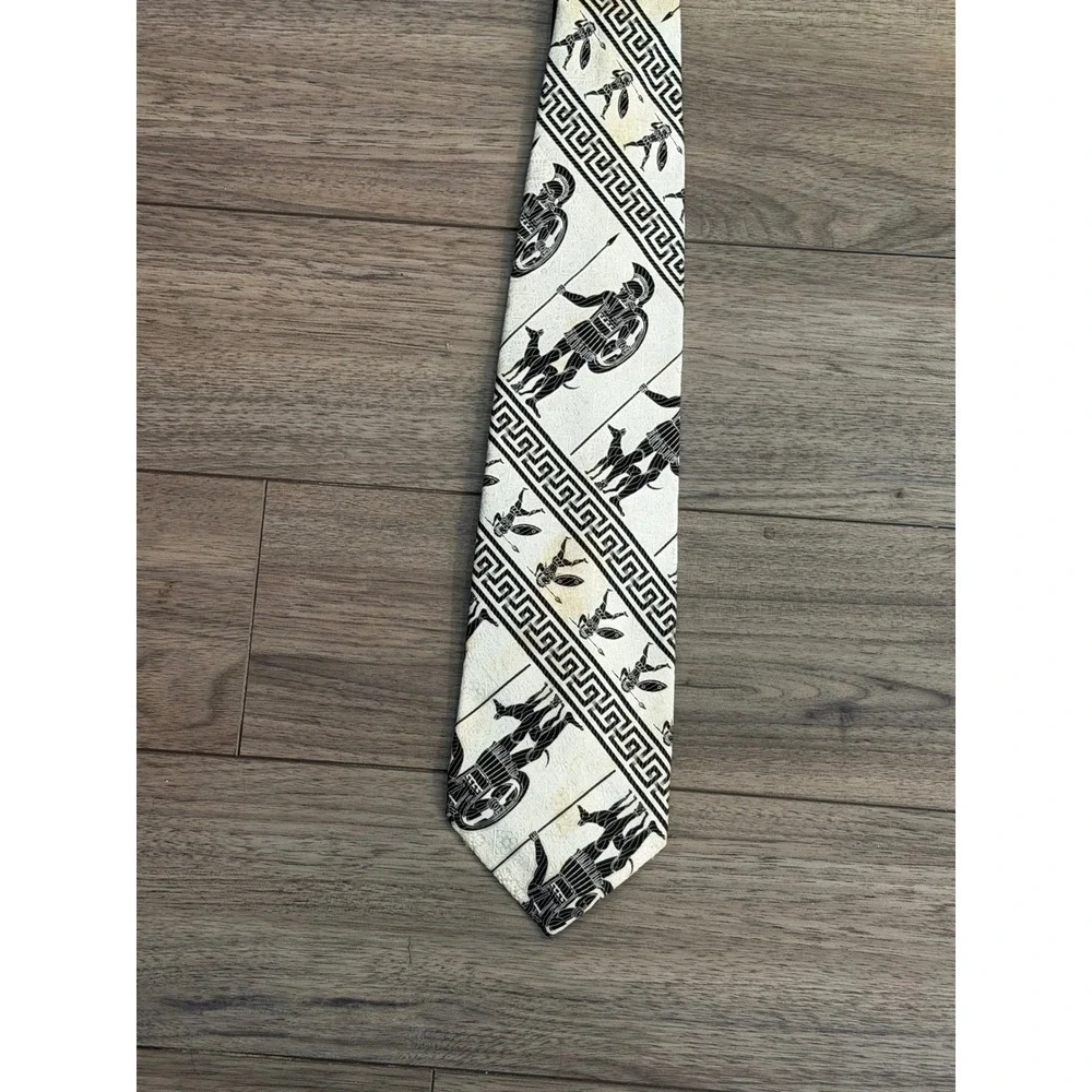 Vintage 70s Damon Silk Greek Roman Mythology Warrior Tie Cosmos River Grove Wide